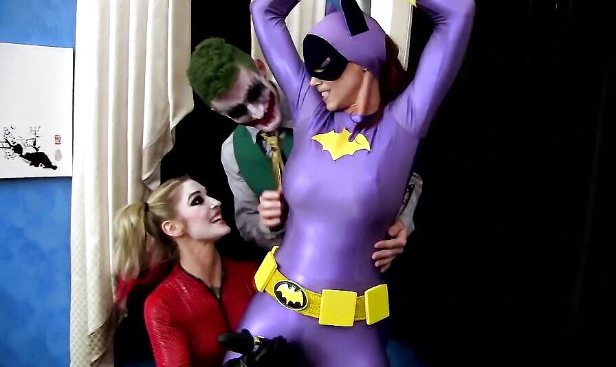 Batgirl's Total Defeat - Joker gets the Last Laugh XXX -  Anna bell peaks And Kleio Valentien